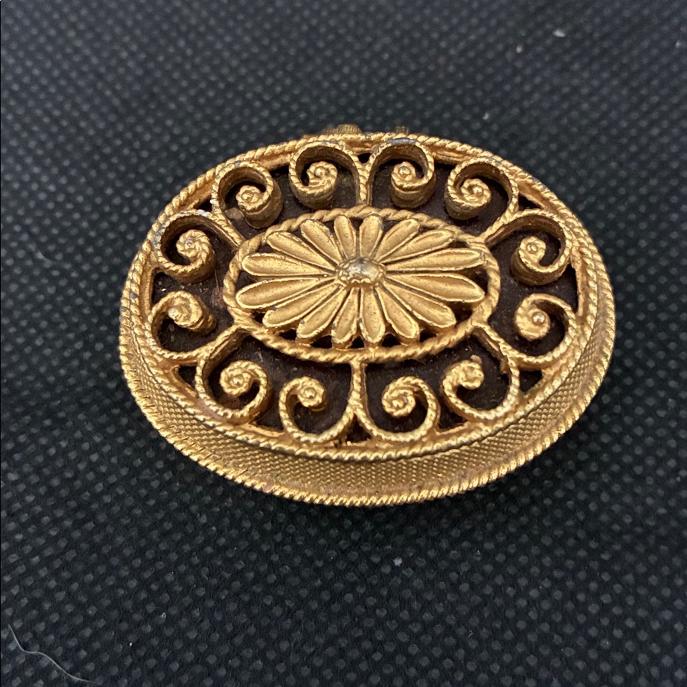 Daisy Solid Perfume Compact By Max Factor. 1958 W… - image 1